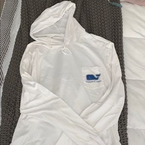 Vineyard Vines hooded long sleeve